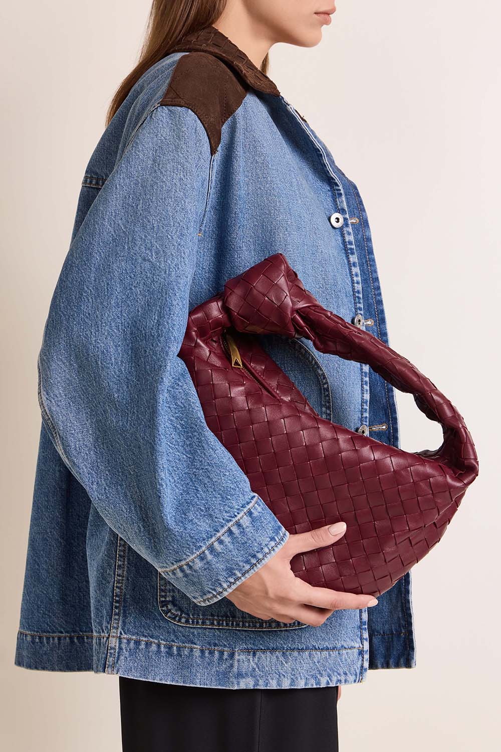 תמונת כל הלוק של תיק ג'ודי סמול